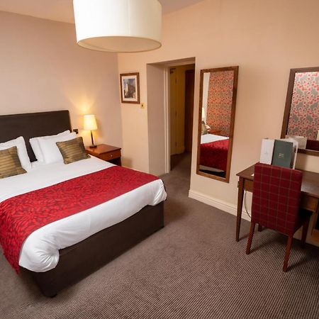 Cross Hands Hotel By Greene King Inns Old Sodbury Esterno foto