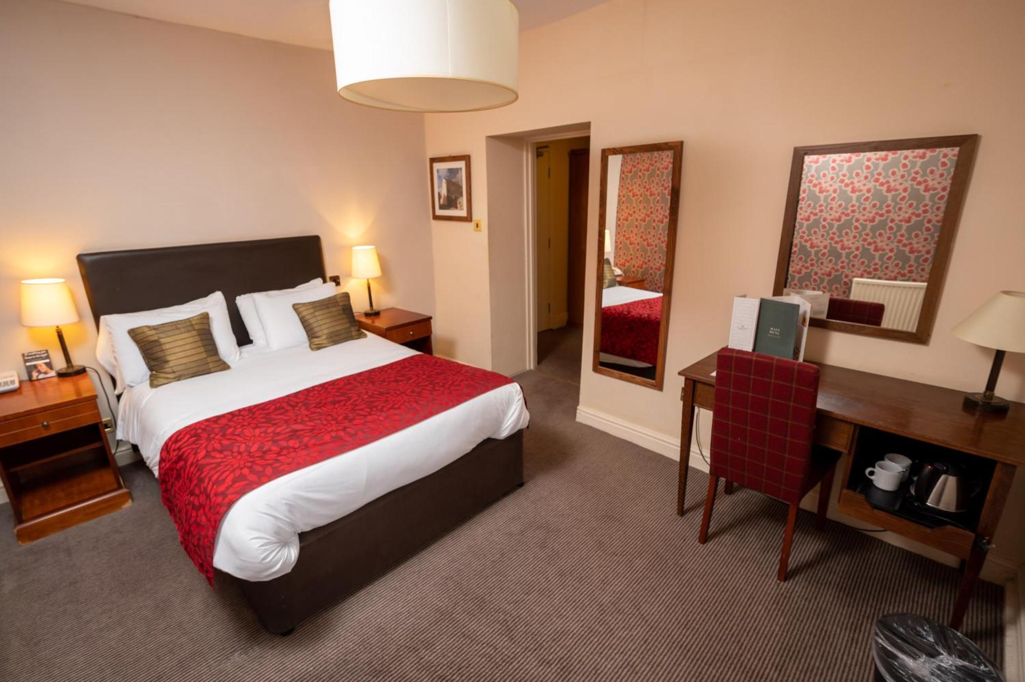 Cross Hands Hotel By Greene King Inns Old Sodbury Esterno foto